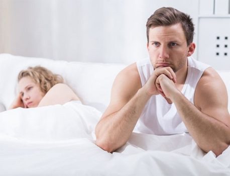 <b>Quy đầu nổi mẩn đỏ không ngứa: Cần hết sức cảnh giác!</b>